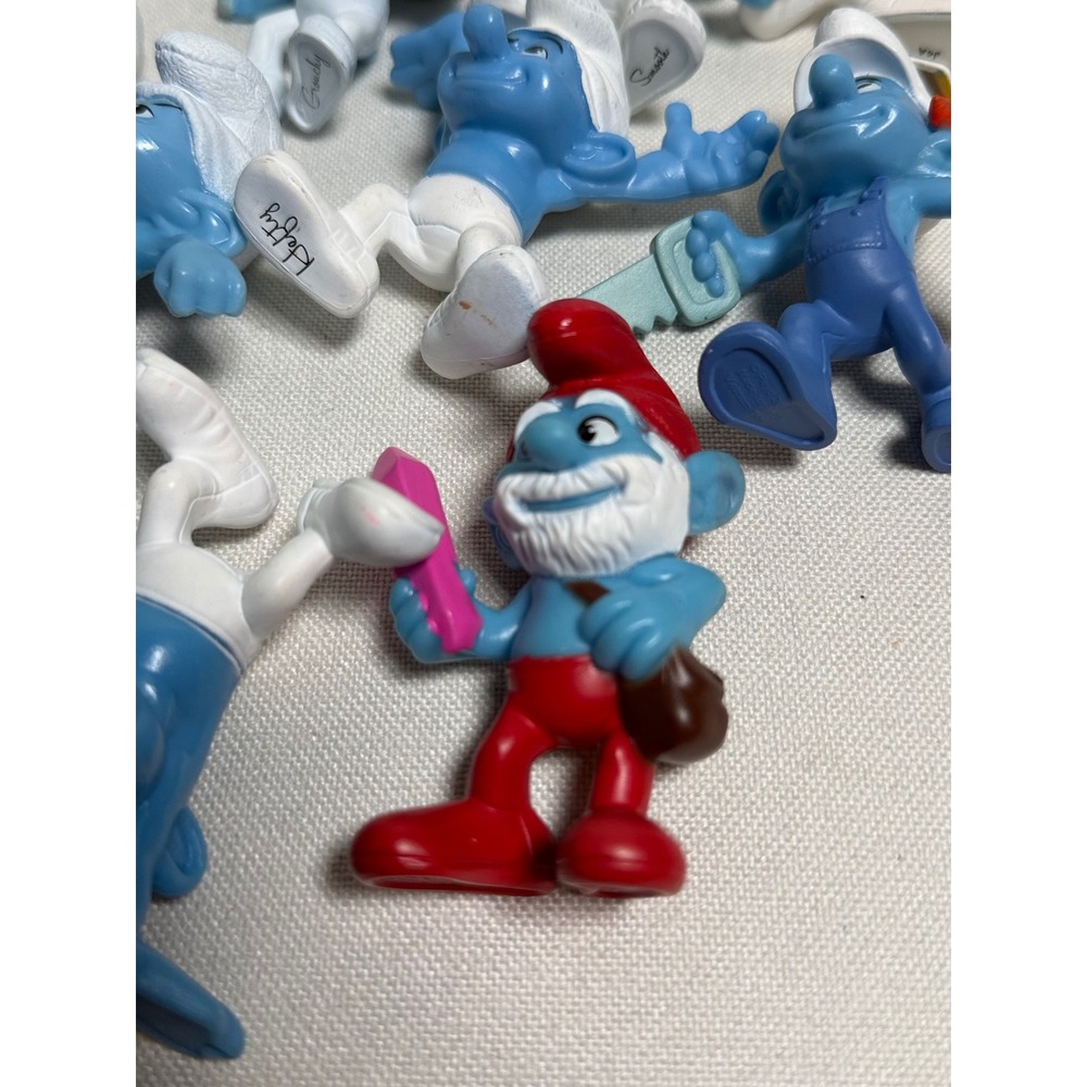 Vintage Smurfs PVC Figure Lot Papa Smurf Smurfette Mixed Collectible Toys - Picture 7 of 11